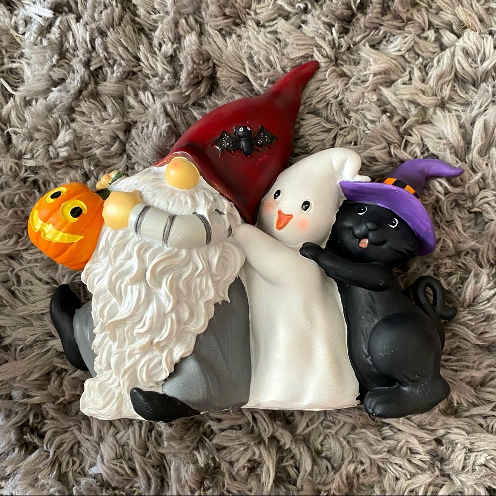 Halloween home decor
